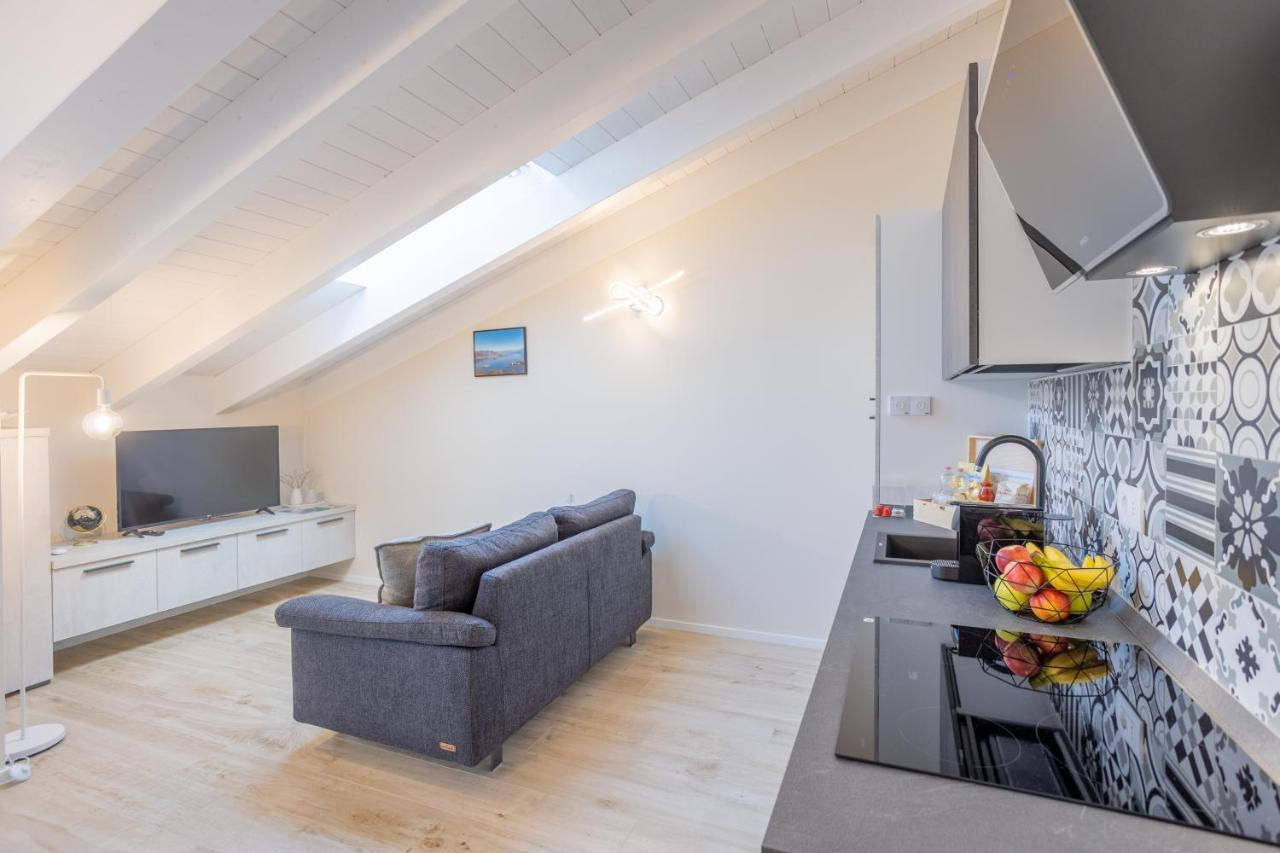 Maison Cecile Verbania Bagian luar foto